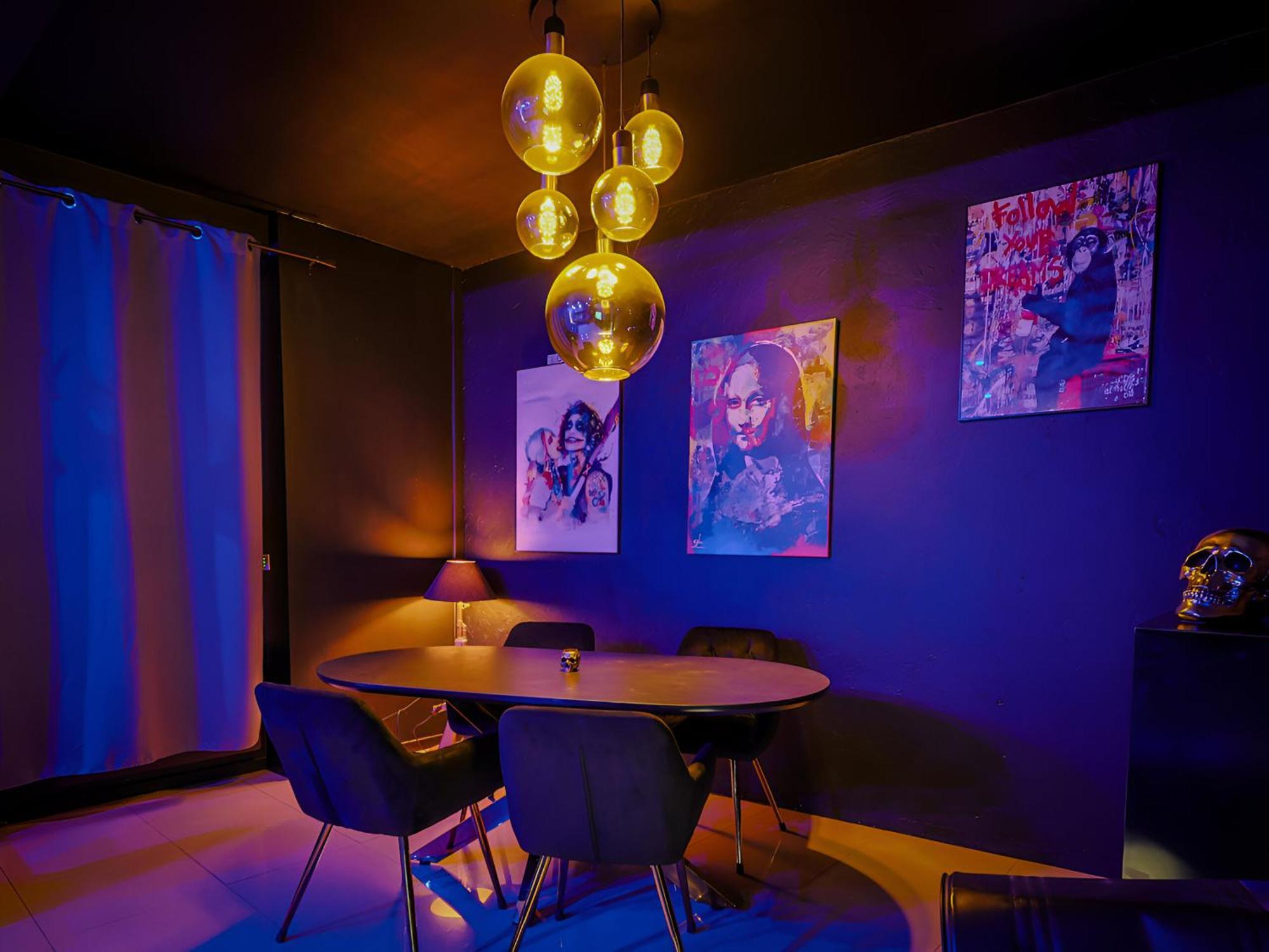 Appartement Pop Art - Asterix,Cdg,Chantilly,Disney La Chapelle-en-Serval Esterno foto